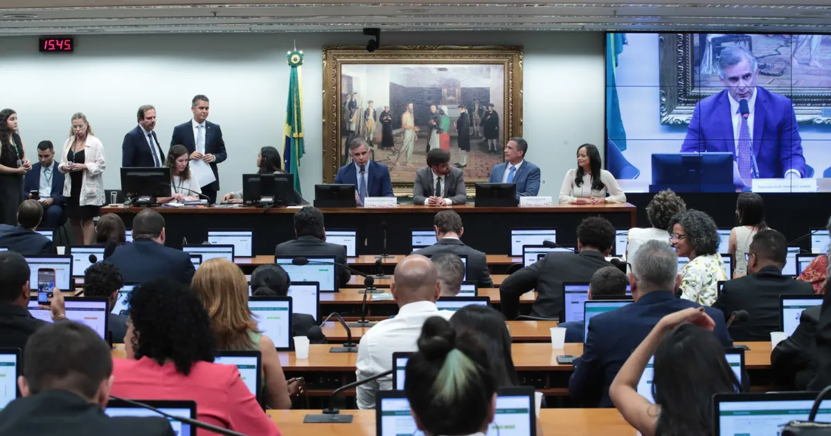 CCJ-CAMARA-19-05-26